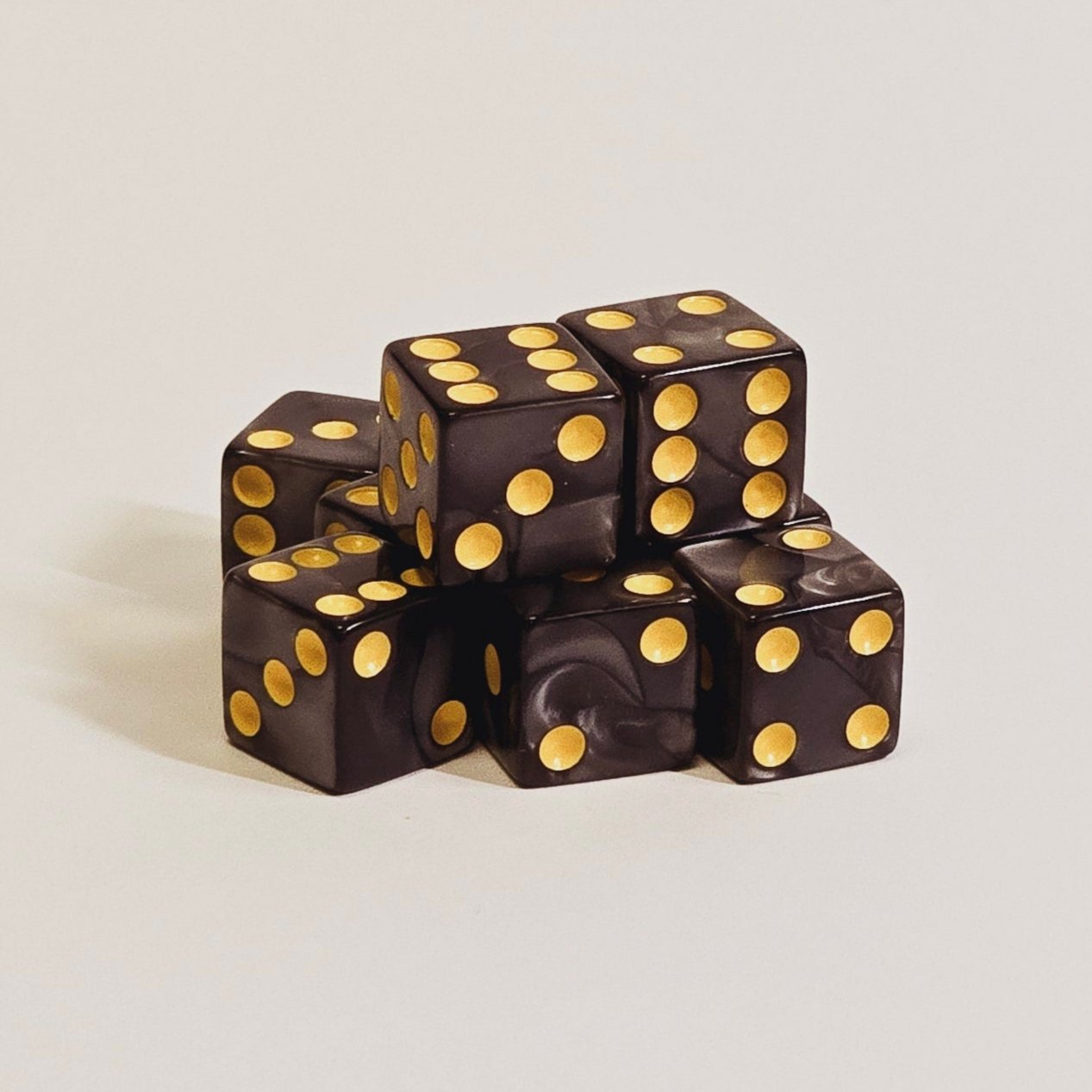 D6 Dice – Liquid Metallic Swirl Design