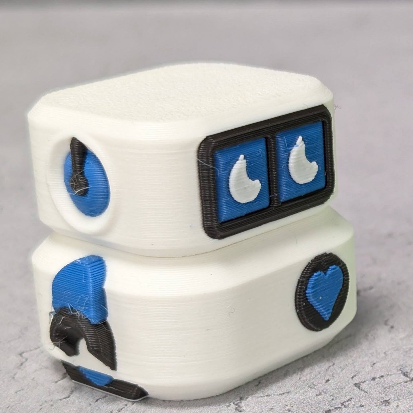 Little Robot Compartment