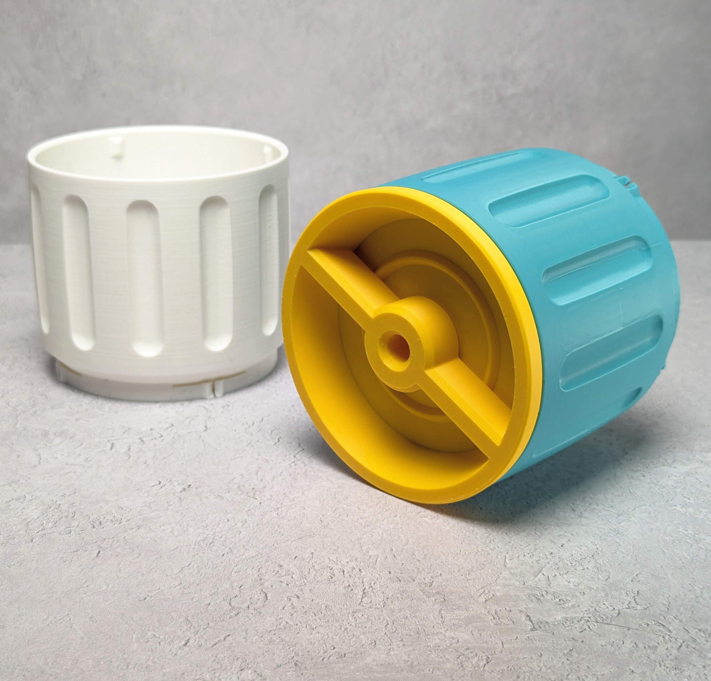 3D-Printed Latcher Bowl – Stackable, Lockable Storage Containers